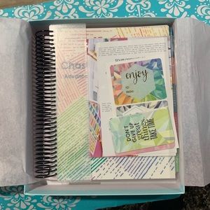 Erin condren hourly 7x9 life planner 2020